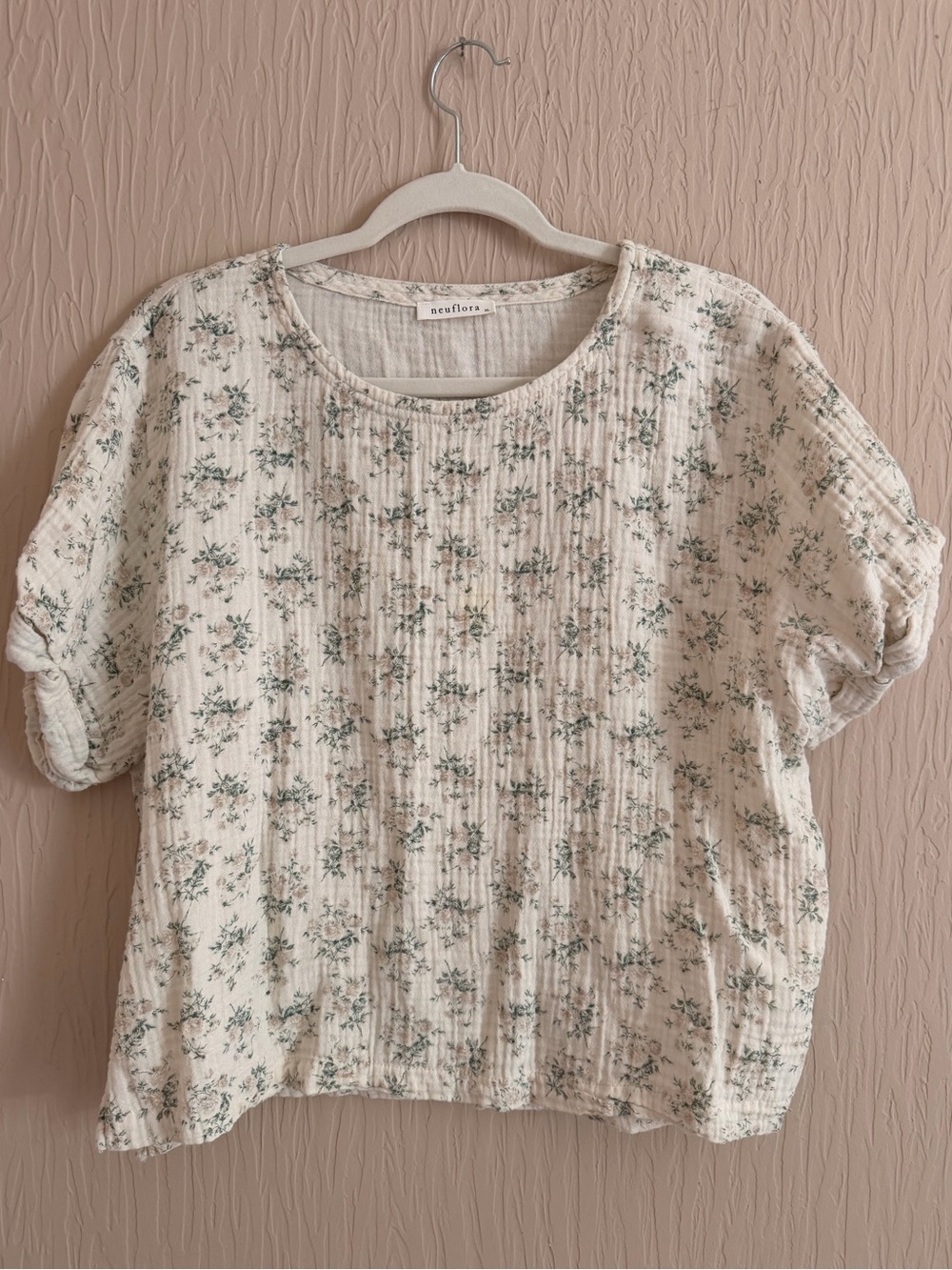 Neuflora floral gauze top